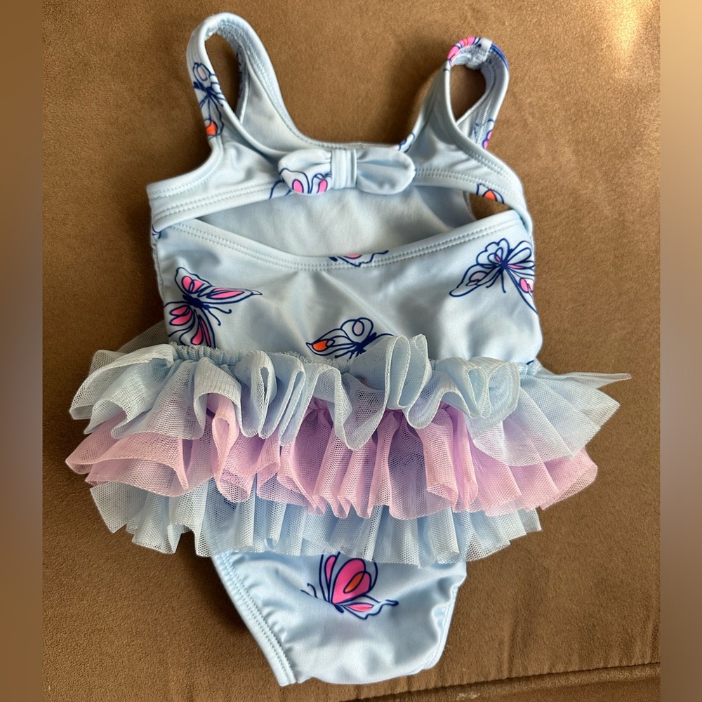 Swimsuit - Picture 5 of 5